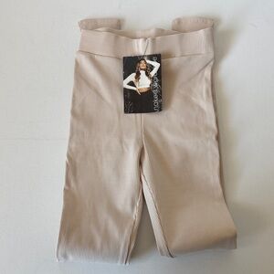 Naked Wardrobe Women's Cream Sculpting Leggings